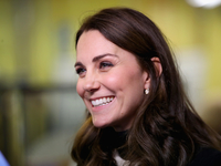 Мода для беременных: total black от Кейт Миддлтон