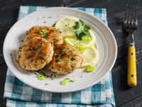 Куриные котлеты с творогом: находка для тех, кто на диете!