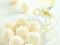 Печенье «Снежки» в кокосовой стружке