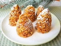 Десерт со сгущенкой «Еловые шишки» за 5 минут