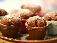 Ароматные домашние кексы с коньяком и миндалем