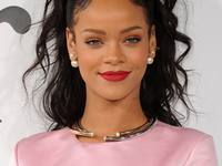 5 голливудских звезд, которые побороли акне