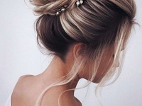 Новогодние прически: модные укладки для любой длины волос