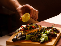 Рыбное меню: готовим дорадо в лимонном соке