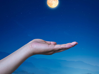 Лунное затмение 2018: тройное уникальное астрономическое явление