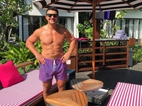 "Ревизор": Николай Тищенко устроил ревизию в Таиланде