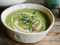 Суп из брокколи с мятой от Джейми Оливера