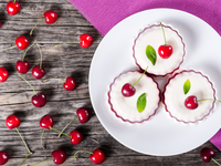 Панакота с вишневым желе: простой и быстрый рецепт