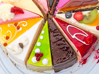 Лакомкам: низкокалорийный торт-желе