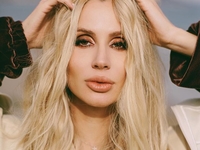 Светлана Лобода показала обручальное кольцо