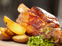 Свиная рулька запеченная в духовке