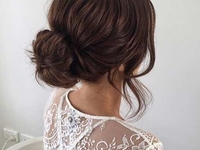 15 практичных причесок на ветренную погоду