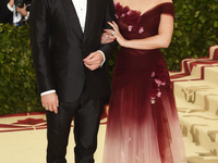 Met Gala 2018: лучшие и худшие наряды звезд