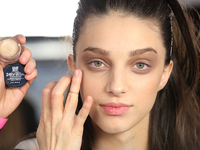 Как сделать макияж водостойким: 5 бьюти-лайфхаков
