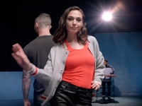 Maroon 5 собрали в одном клипе 26 знаменитых женщин (видео)