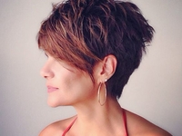 ТОП-5 женских стрижек, которые омолаживают