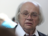 Умер Иван Драч