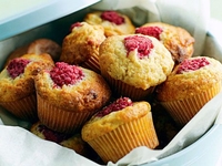 Простой рецепт: готовим малиновые маффины