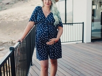 6 способов выглядеть стильно во время беременности летом