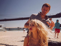 LOBODA заинтриговала поцелуем с девушкой в тизере нового клипа
