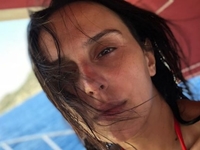 Джамала показала редкий снимок с племянницами