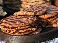 Балканская кухня: как приготовить настоящую плескавицу