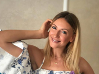 Леся Никитюк показала стройную фигуру в купальнике
