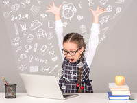 Когда нужно отдавать ребенка в школу: советы Комаровского