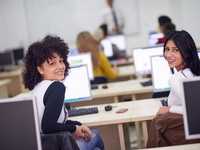 Тренинг для женщин в Киеве: Ким Кийосаки и её команда Rich Woman впервые в Украине