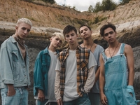 "Торнадо" любви: DSIDE BAND презентовали взрослый клип