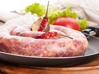 Вареная колбаса в домашних условиях: как приготовить