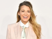 Икона стиля: Блейк Лайвли в брючном костюме на красной дорожке