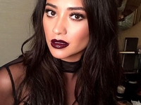 3 оттенка помад, которые будут в моде осенью