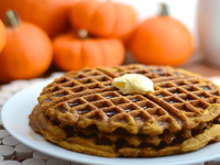 Как приготовить тыквенные вафли на завтрак: рецепт