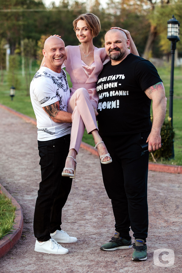 Зважені та щасливі: Холостячка расскажет о своей анорексии