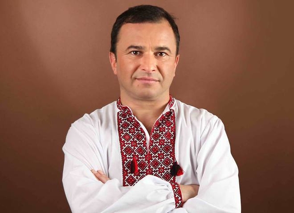 Певец Виктор Павлик остановил сбор средств на лечение сына