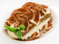 Рулет тирамису без яиц: оригинальный рецепт