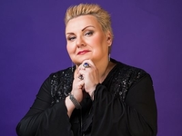 Погибла Марина Поплавская: биография и лучшие номера артистки