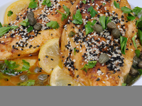 Сытно и аппетитно: курица в лимонном соусе