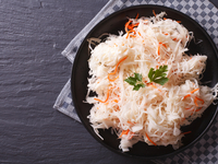 Как быстро замариновать капусту - белокачанную, морскую и цветную