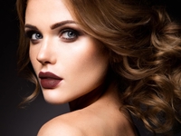 Как правильно носить монохромный мейкап: 10 примеров