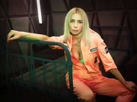 Певица MOROZOVA попала в тюрьму ради съемок клипа