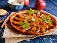 Как приготовить "очень" яблочный пирог-перевертыш с кремом