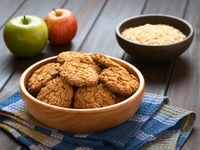 Диетическое овсяное печенье: Как приготовить без муки и сахара