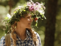 "Это — любовь": актриса Катя Варченко рассказала о съемках в сериале "У неділю рано зілля копала"