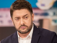 "Говорить Україна" узнает правду о кровавых ранах на руках 13-летней школьницы