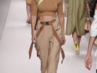 Стиль милитари: Как правильно сочетать и с чем носить