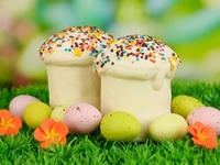 Диетолог рассказал, сколько можно съедать в день яиц и куличей