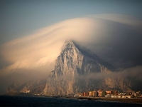 Гибралтар: Маленькая страна, согретая солнцем