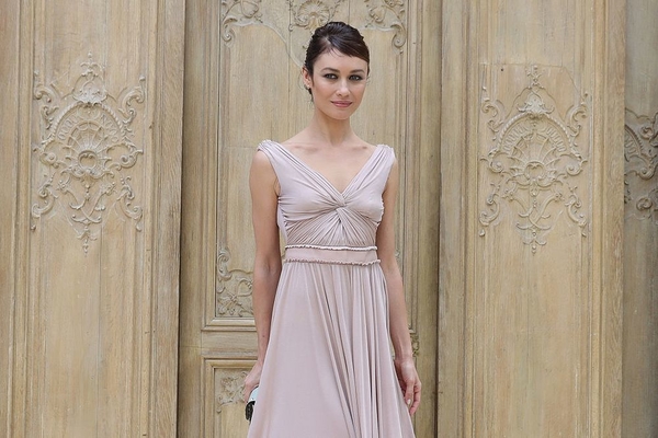 Ольга Куриленко призналась, общается ли она с бывшими